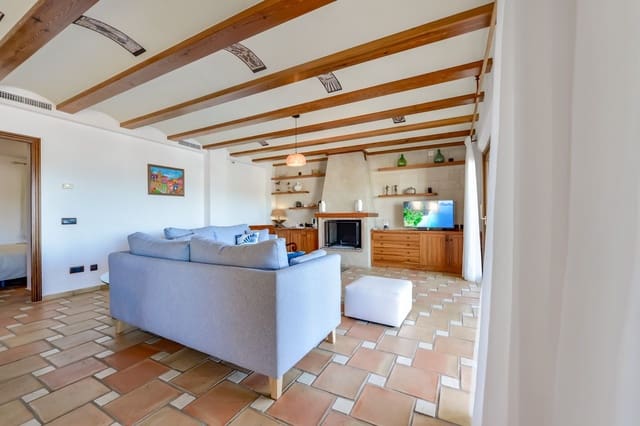 4 makuuhuone Huvila myytävänä paikassa Moraira, Teulada-Moraira mukana 
autotalli - 2 950 000 € (Ref: 9589289)