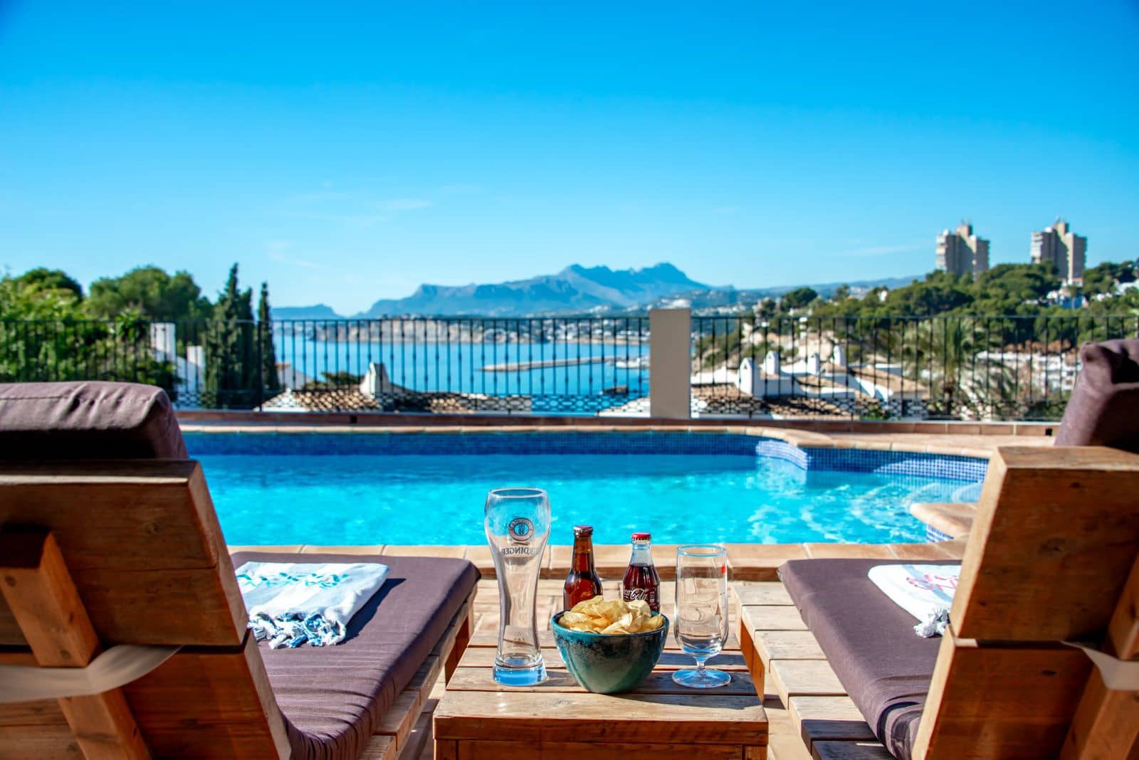 4 makuuhuone Huvila myytävänä paikassa Moraira mukana 
autotalli - 2 950 000 € (Ref: 9589289)