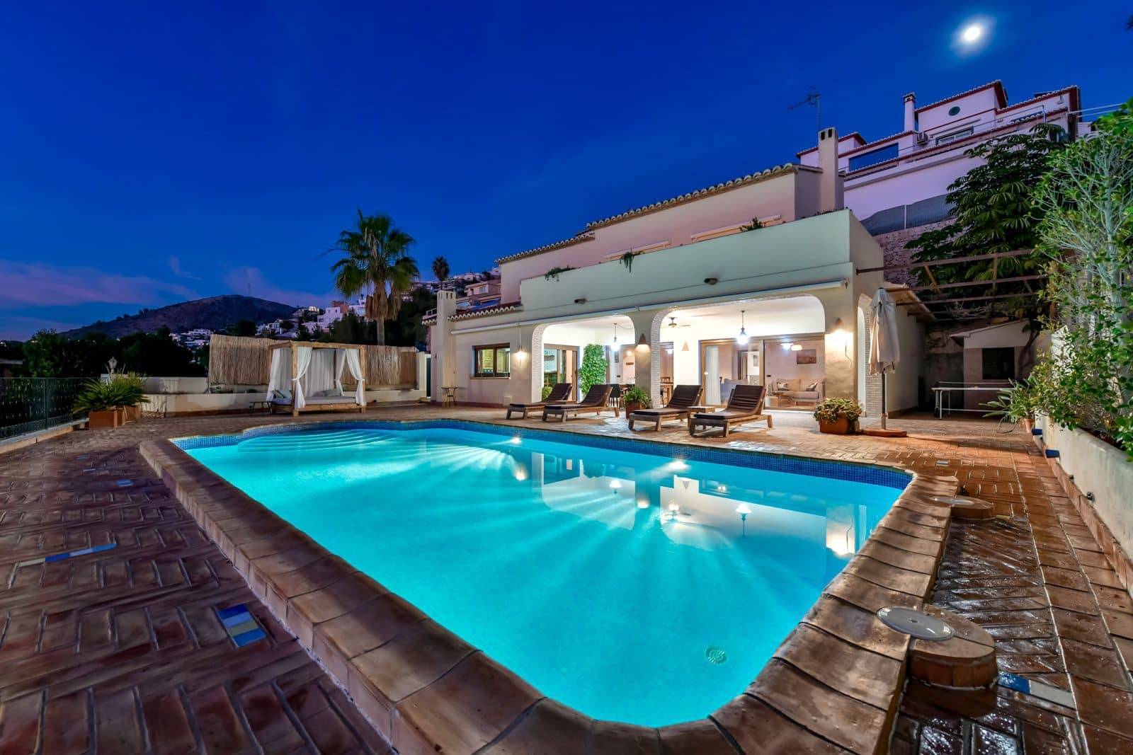 4 makuuhuone Huvila myytävänä paikassa Moraira mukana 
autotalli - 2 950 000 € (Ref: 9589289)