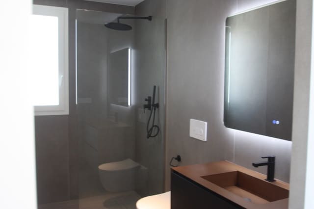 5 makuuhuone Huvila myytävänä paikassa Moraira, Teulada-Moraira mukana uima-altaan 
autotalli - 2 400 000 € (Ref: 9589290)