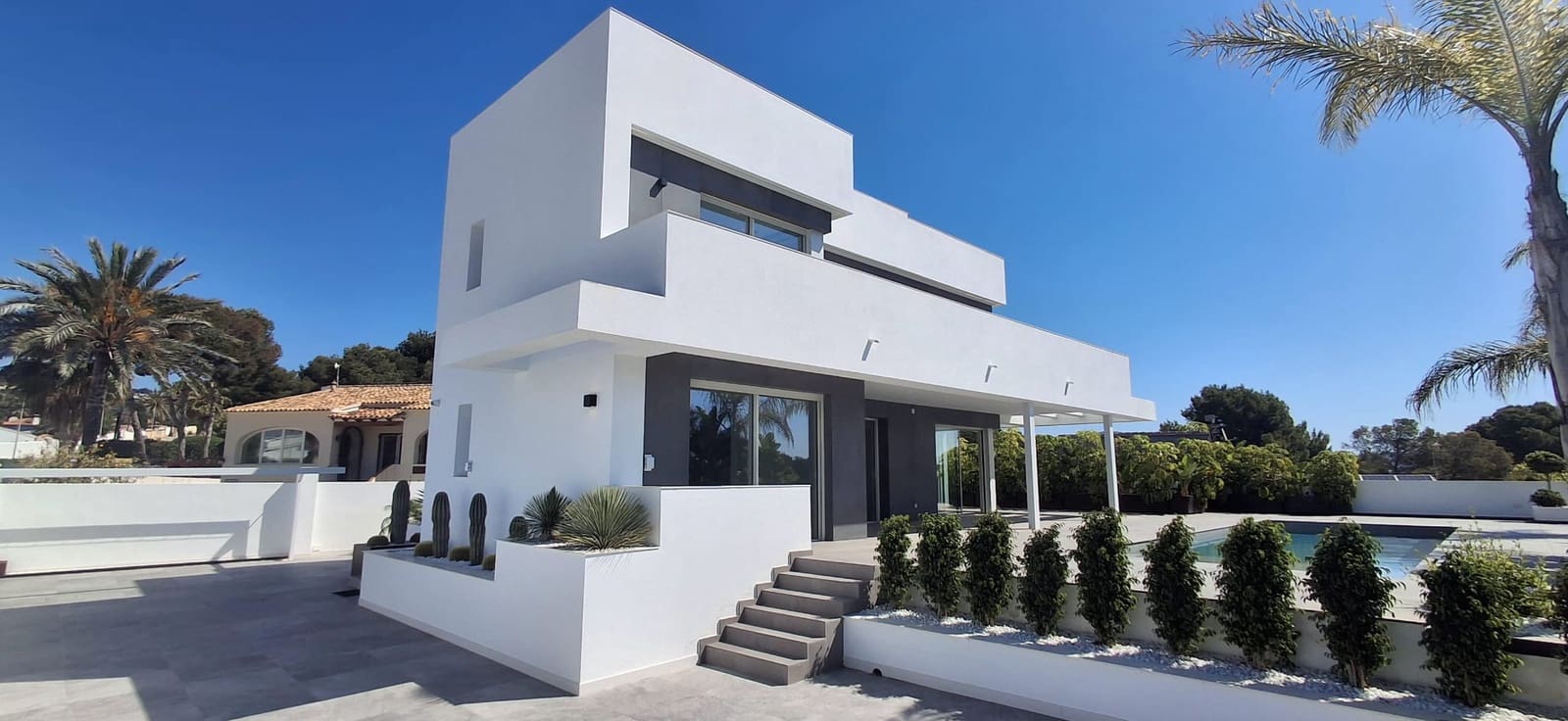 5 makuuhuone Huvila myytävänä paikassa Moraira mukana uima-altaan 
autotalli - 2 400 000 € (Ref: 9589290)