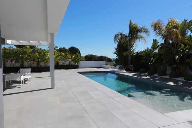 5 makuuhuone Huvila myytävänä paikassa Moraira, Teulada-Moraira mukana uima-altaan 
autotalli - 2 400 000 € (Ref: 9589290)