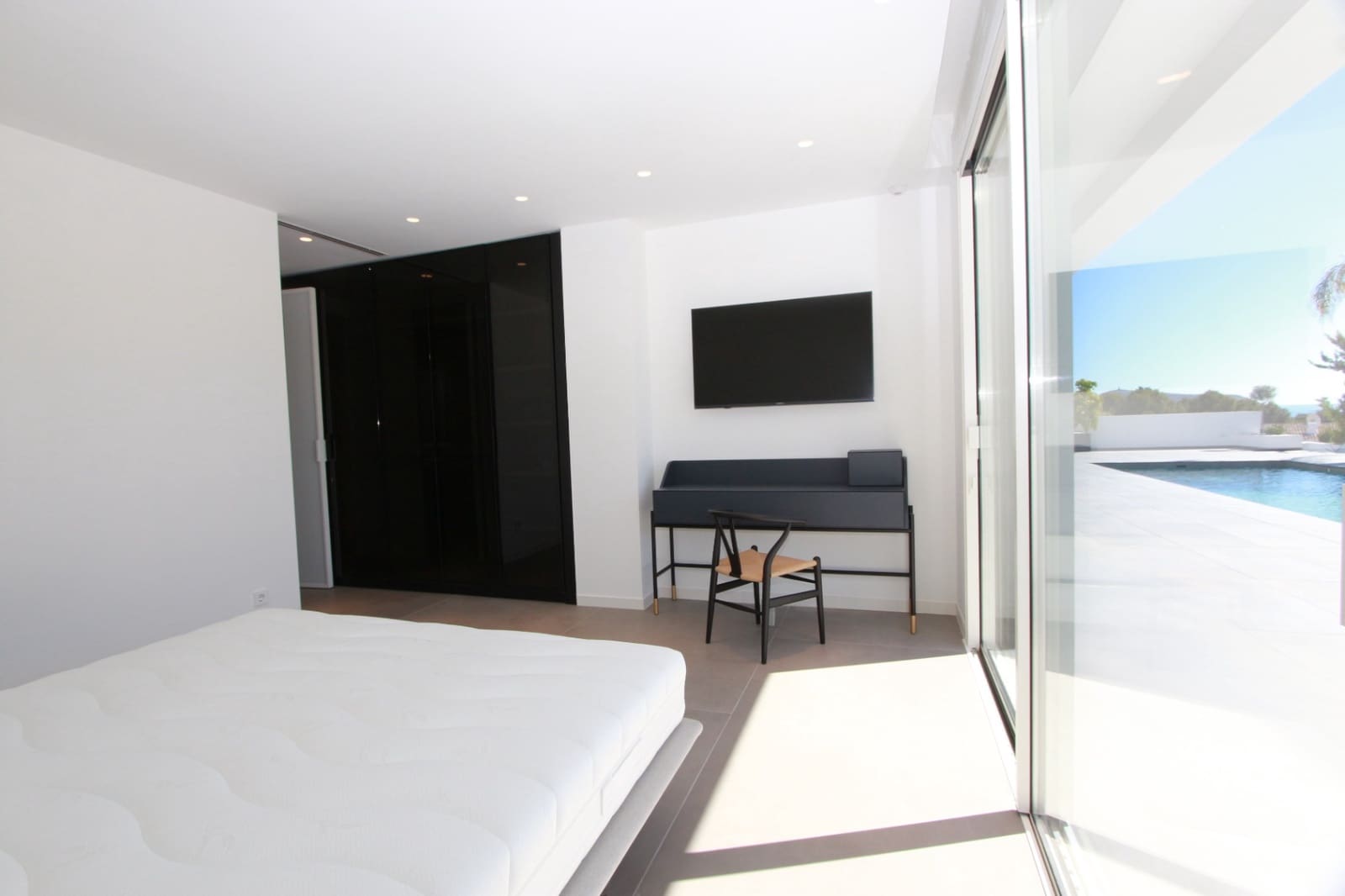 5 bedroom Villa for sale in Moraira with pool garage - € 2,400,000 (Ref: 9589290)