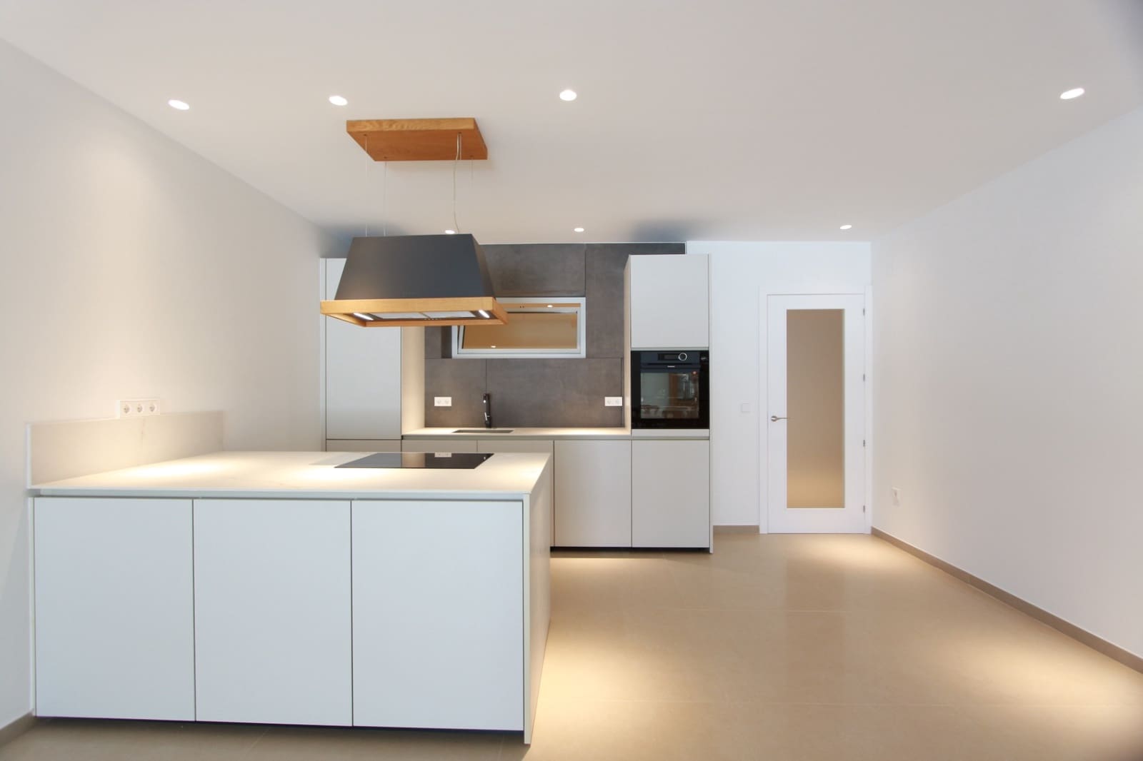 5 bedroom Villa for sale in Moraira with pool garage - € 2,400,000 (Ref: 9589290)