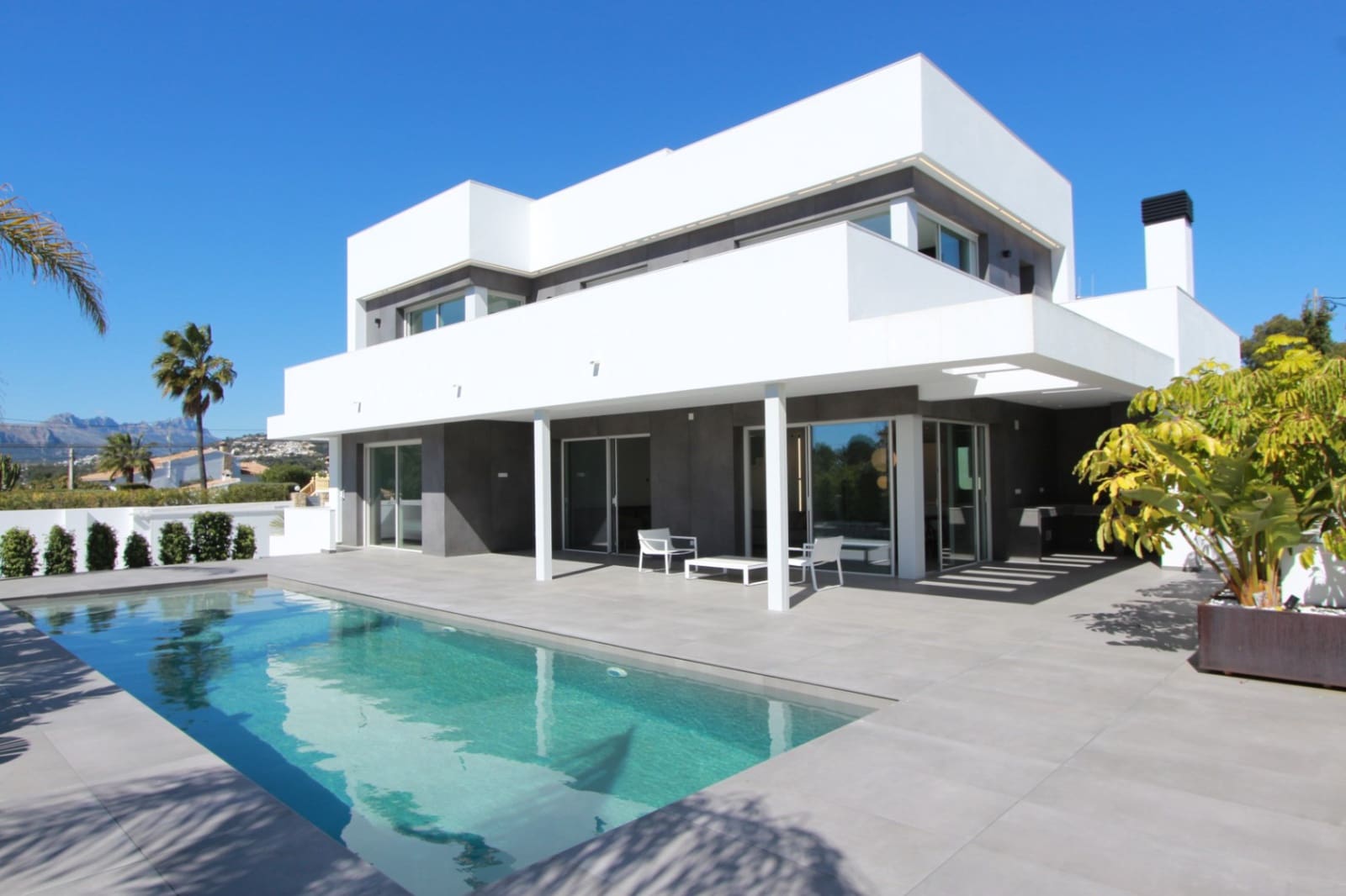 5 bedroom Villa for sale in Moraira with pool garage - € 2,400,000 (Ref: 9589290)