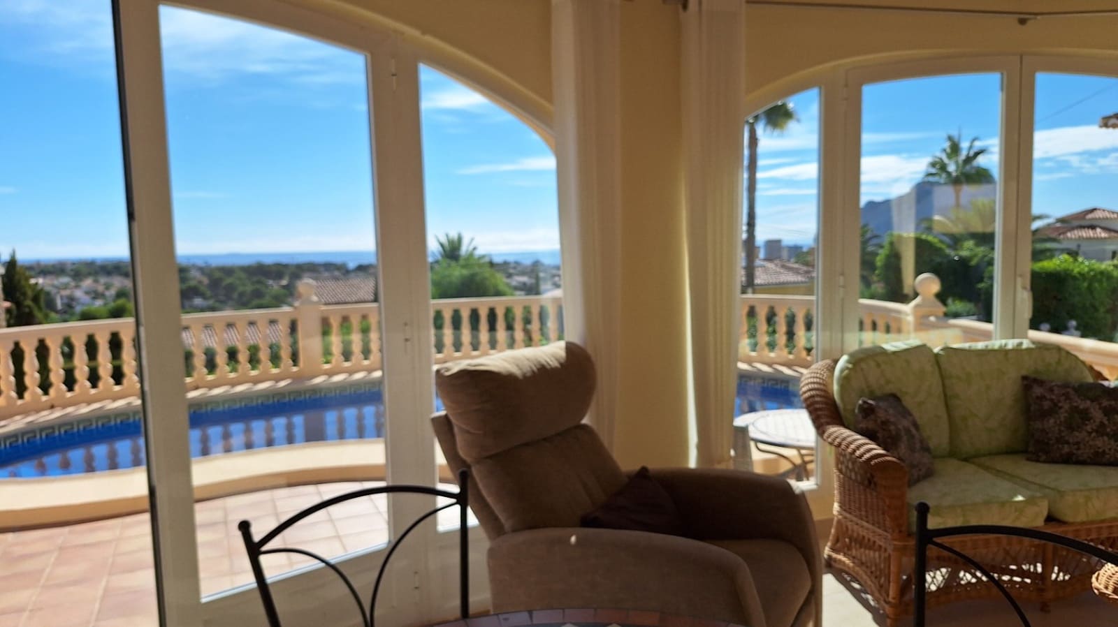 3 Zimmer Villa zu verkaufen in Calpe / Calp mit Pool Garage - 685.000 € (Ref: 9589291)