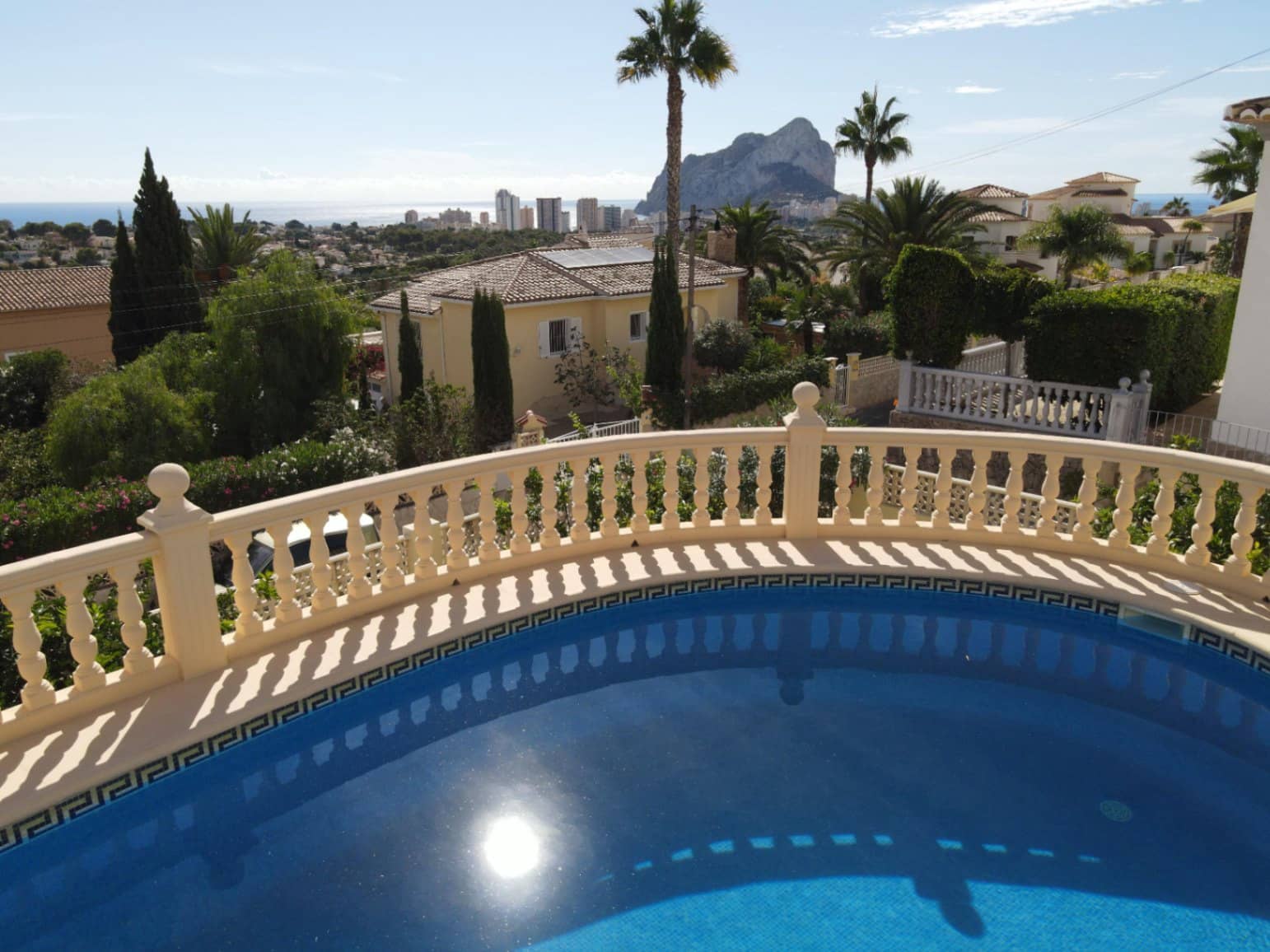 3 Zimmer Villa zu verkaufen in Calpe / Calp mit Pool Garage - 685.000 € (Ref: 9589291)