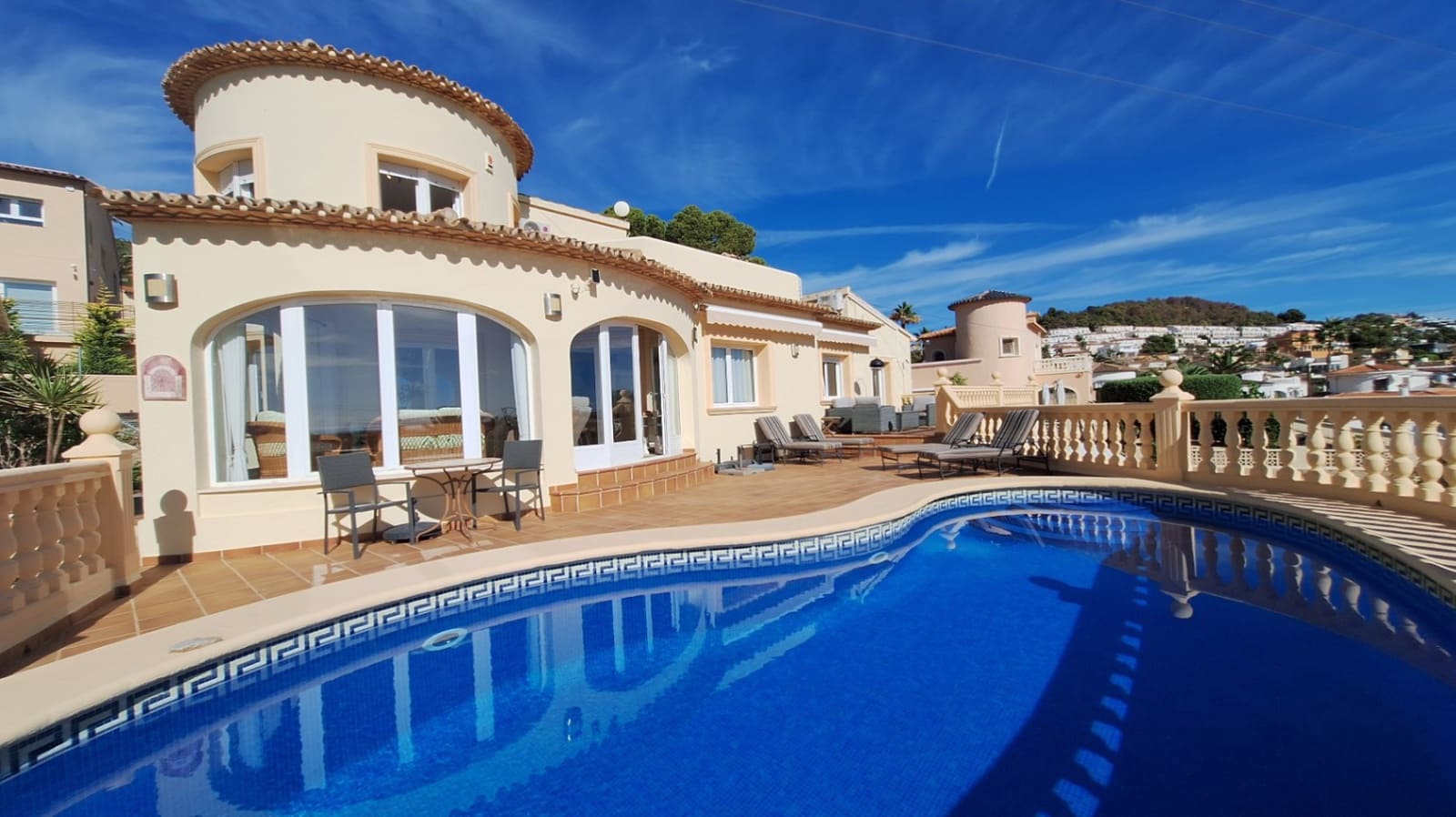 3 Zimmer Villa zu verkaufen in Calpe / Calp mit Pool Garage - 685.000 € (Ref: 9589291)
