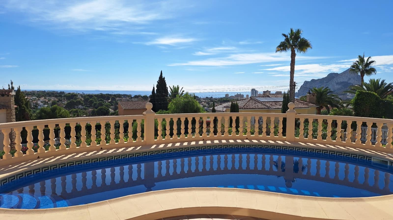 3 Zimmer Villa zu verkaufen in Calpe / Calp mit Pool Garage - 685.000 € (Ref: 9589291)