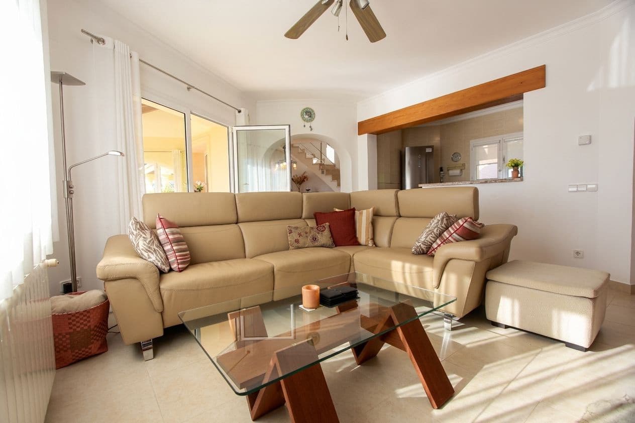 3 quarto Moradia para venda em Calpe / Calp com piscina garagem - 649 500 € (Ref: 9589291)