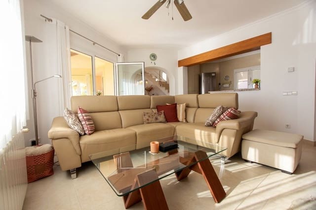 3 soverom Villa til salgs i Calpe / Calp med svømmebasseng garasje - € 649 500 (Ref: 9589291)
