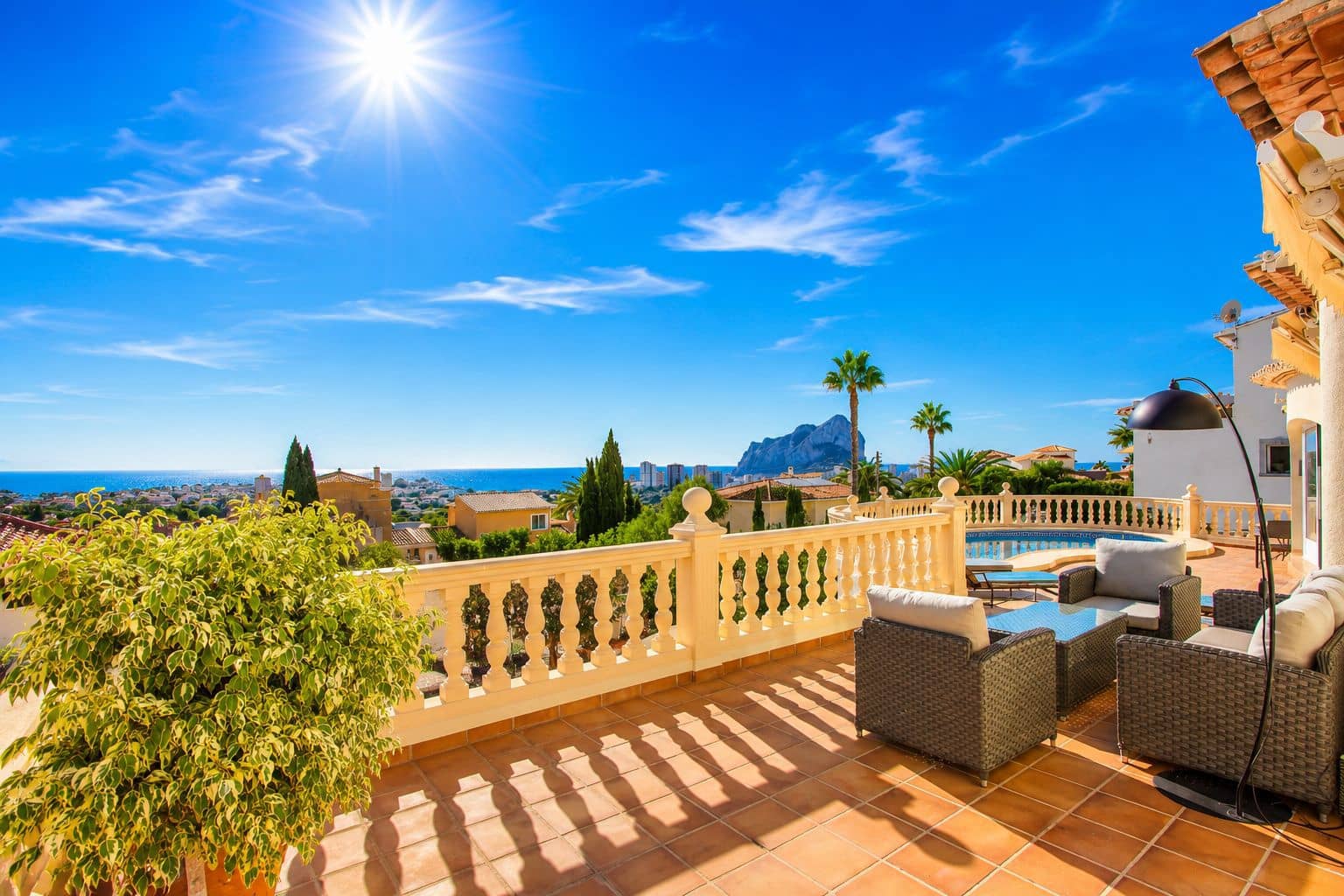 3 quarto Moradia para venda em Calpe / Calp com piscina garagem - 649 500 € (Ref: 9589291)