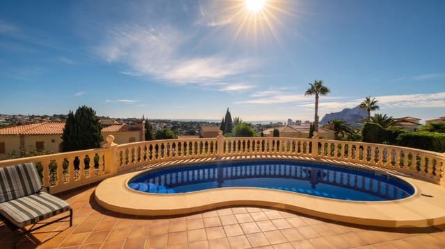 3 soverom Villa til salgs i Calpe / Calp med svømmebasseng garasje - € 649 500 (Ref: 9589291)
