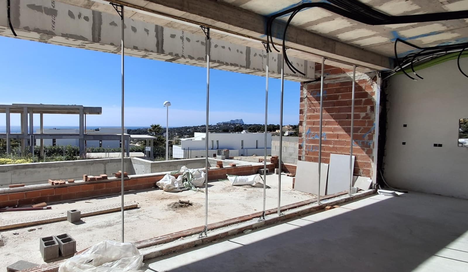 4 bedroom Villa for sale in Moraira with pool garage - € 1,890,000 (Ref: 9589292)