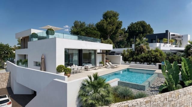 4 slaapkamer Villa te koop in Moraira, Teulada-Moraira met zwembad garage - € 1.890.000 (Ref: 9589292)
