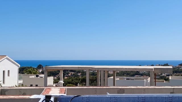 4 soverom Villa til salgs i Moraira, Teulada-Moraira med svømmebasseng garasje - € 1 965 000 (Ref: 9589292)