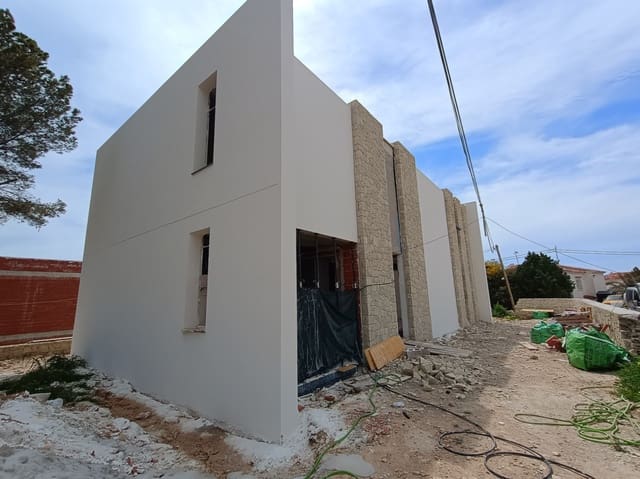 3 makuuhuone Huvila myytävänä paikassa Calpe / Calp mukana uima-altaan - 1 199 000 € (Ref: 9589295)