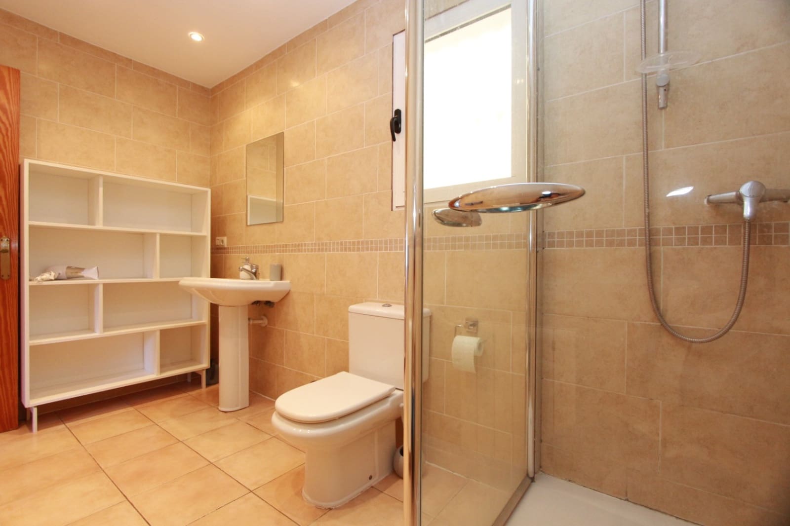 4 sypialnia Willa na sprzedaż w Benissa z basenem garażem - 695 000 € (Ref: 9589296)