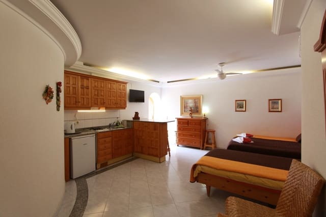 6 slaapkamer Villa te koop in Benissa met zwembad garage - € 995.000 (Ref: 9589297)