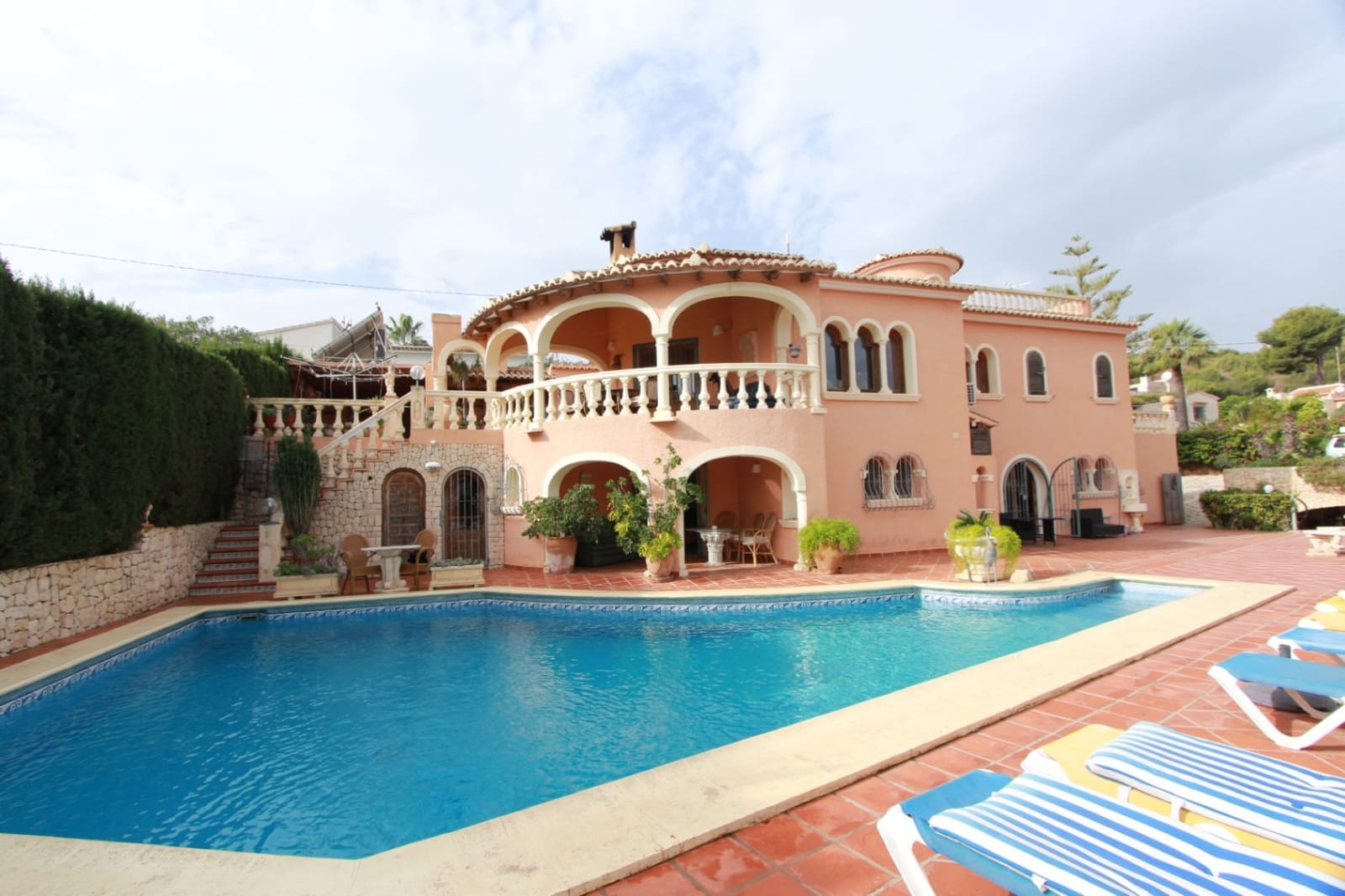 6 Zimmer Villa zu verkaufen in Benissa mit Pool Garage - 995.000 € (Ref: 9589297)