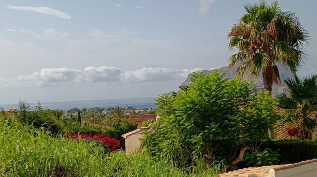 3 makuuhuone Huvila myytävänä paikassa Calpe / Calp mukana uima-altaan - 650 000 € (Ref: 9589305)