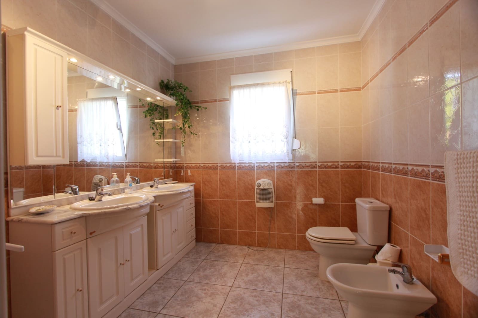 3 soverom Villa til salgs i Calpe / Calp med svømmebasseng garasje - € 650 000 (Ref: 9589305)