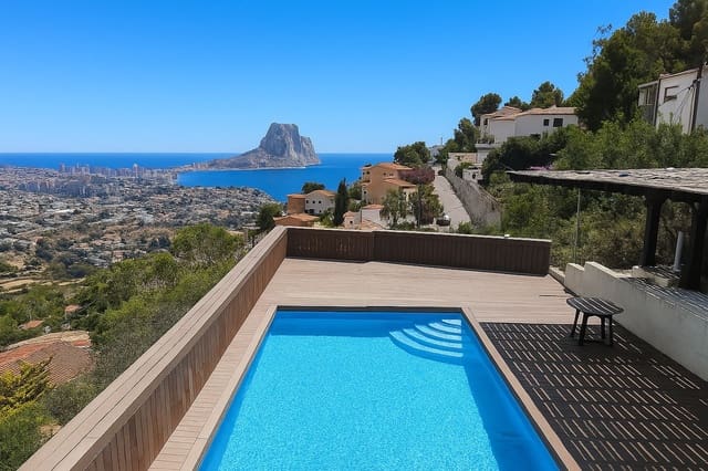 Chalet de 3 habitaciones en Calpe / Calp en venta con piscina - 478.000 € (Ref: 9589306)