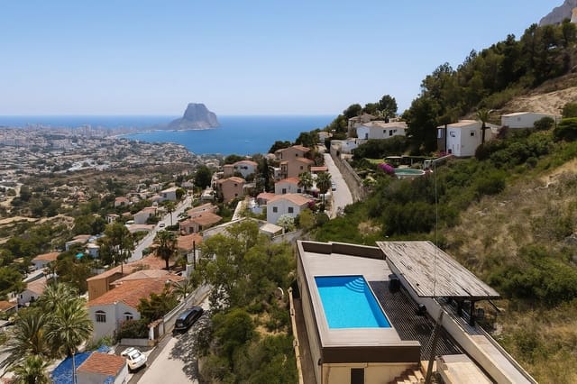 Chalet de 3 habitaciones en Calpe / Calp en venta con piscina - 478.000 € (Ref: 9589306)