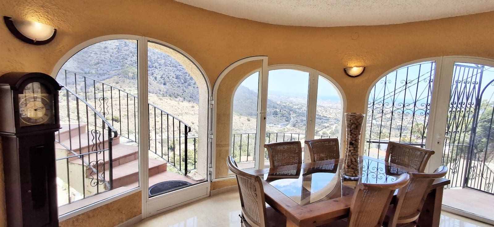 3 soveværelse Villa til salg i Calpe / Calp med swimmingpool garage - € 478.000 (Ref: 9589306)