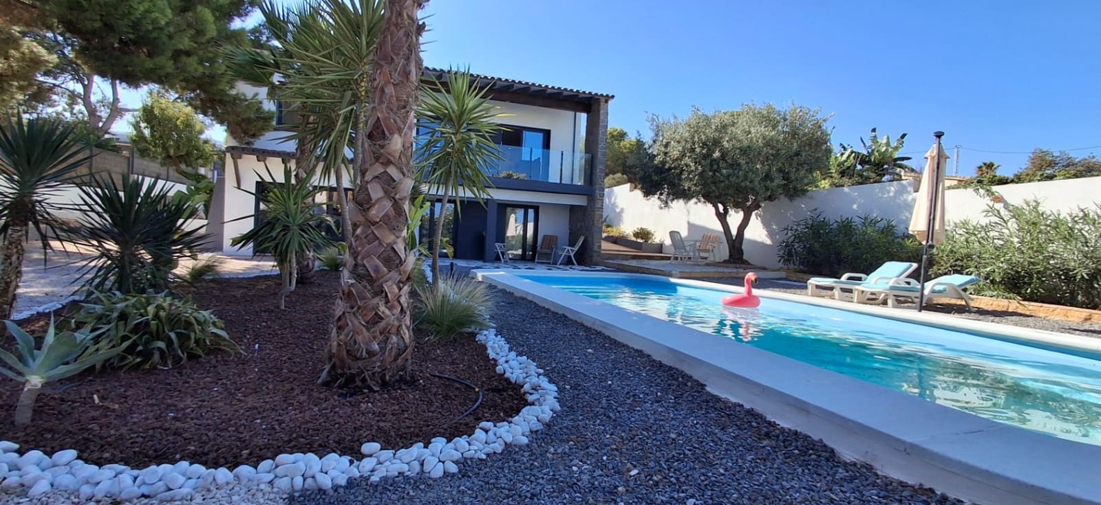 5 soverom Villa til salgs i Calpe / Calp med svømmebasseng garasje - € 749 000 (Ref: 9589307)