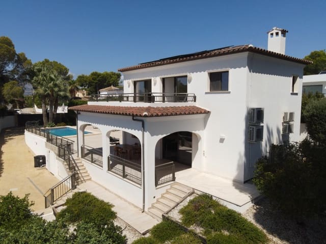 4 makuuhuone Huvila myytävänä paikassa Moraira, Teulada-Moraira mukana uima-altaan - 3 300 000 € (Ref: 9589308)