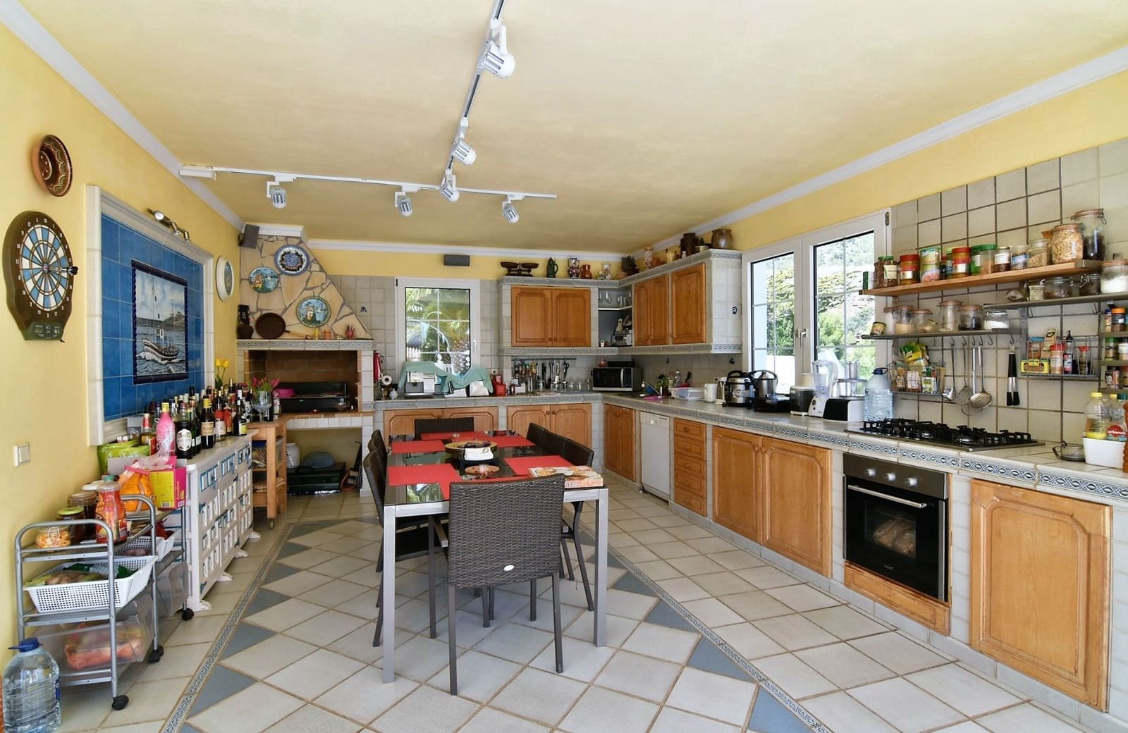 5 soverom Villa til salgs i Calpe / Calp med svømmebasseng garasje - € 895 000 (Ref: 9589314)