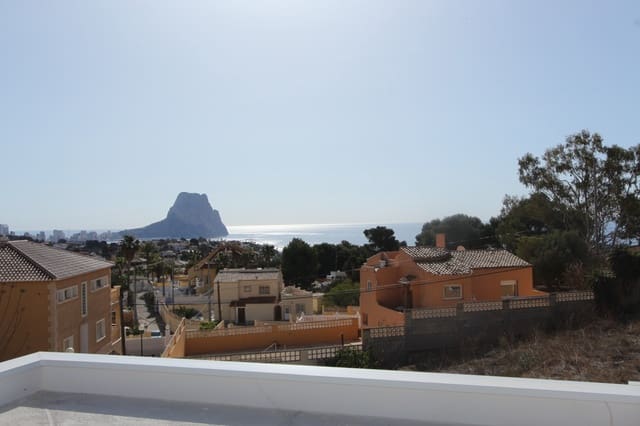 4 makuuhuone Huvila myytävänä paikassa Calpe / Calp mukana uima-altaan - 1 175 000 € (Ref: 9589315)