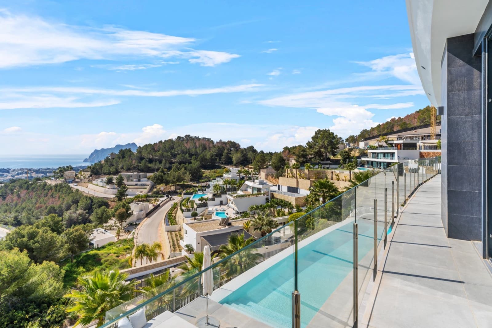 5 slaapkamer Villa te koop in Benissa met zwembad garage - € 3.500.000 (Ref: 9589317)