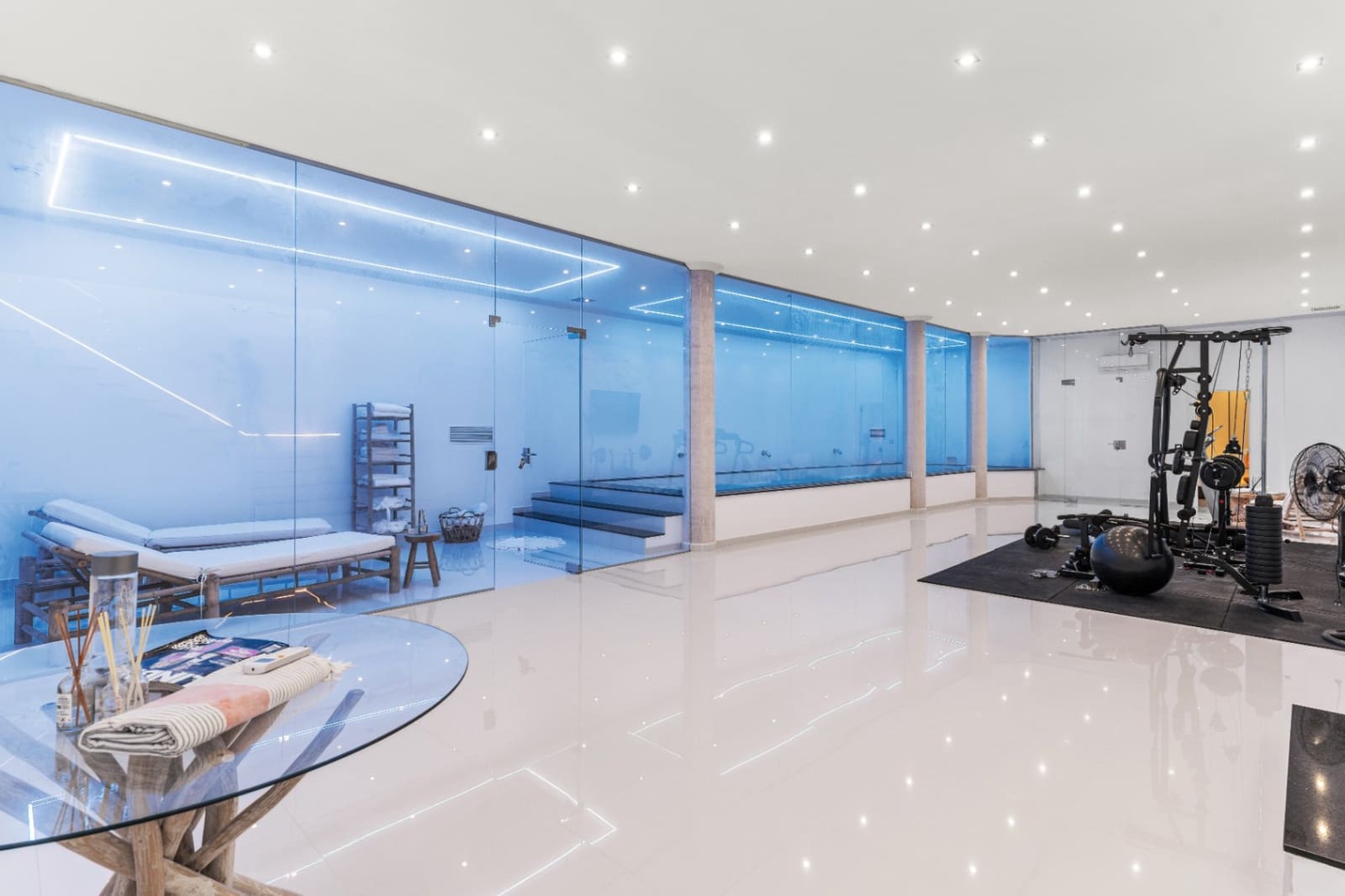 5 slaapkamer Villa te koop in Benissa met zwembad garage - € 3.500.000 (Ref: 9589317)