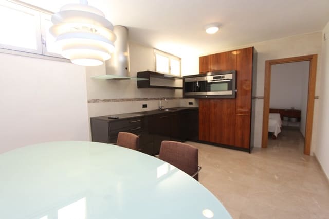 6 quarto Moradia para venda em Benissa com piscina garagem - 1 999 999 € (Ref: 9589320)