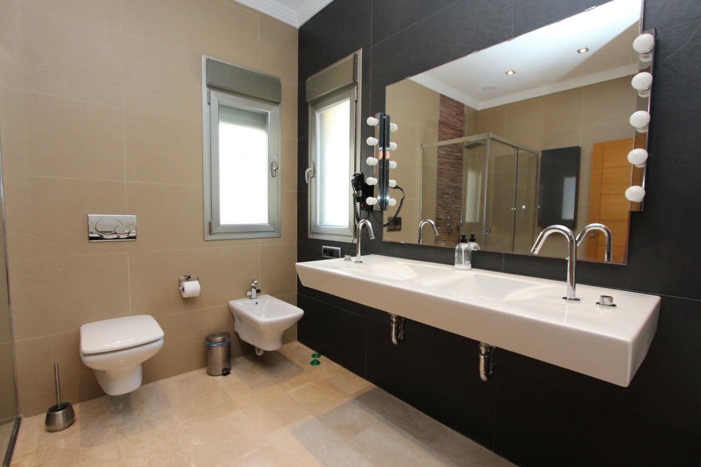 6 slaapkamer Villa te koop in Benissa met zwembad garage - € 1.999.999 (Ref: 9589320)