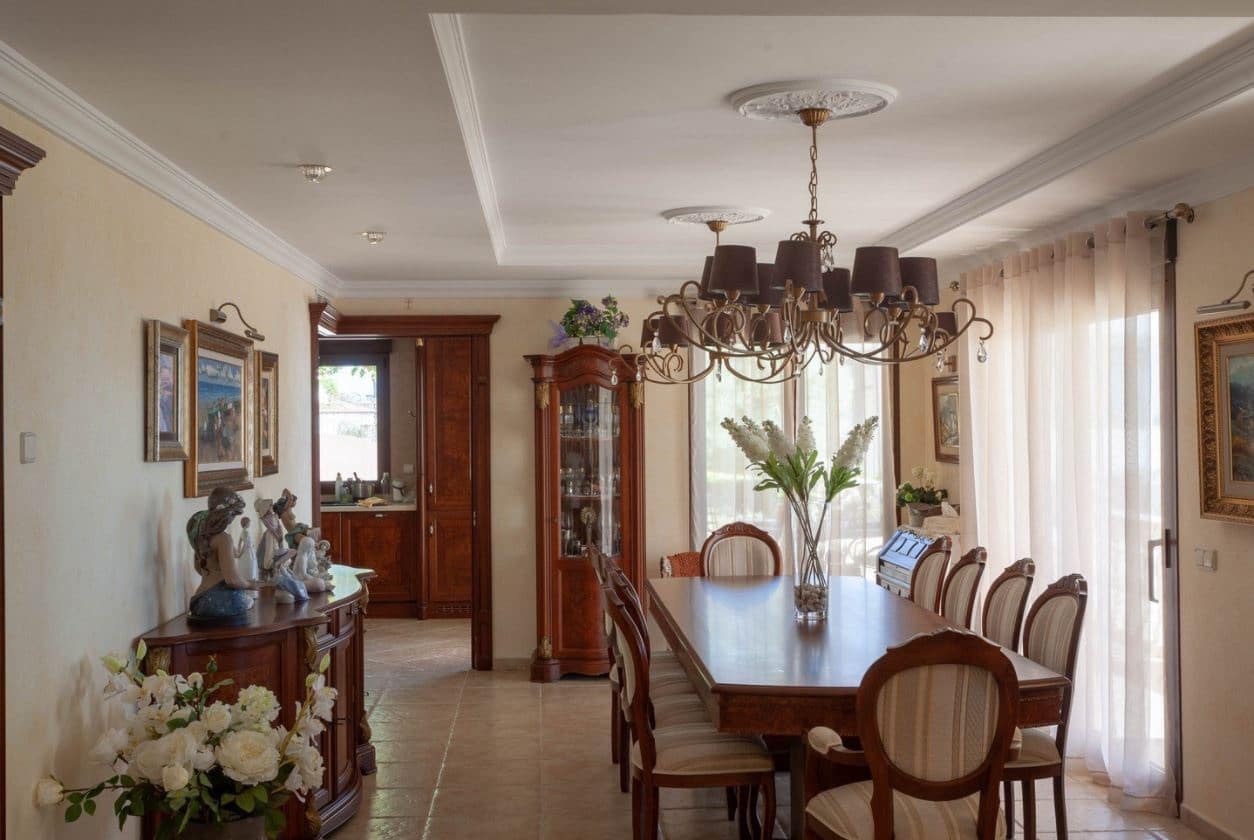 5 bedroom Villa for sale in Benissa with pool garage - € 3,130,000 (Ref: 9589322)