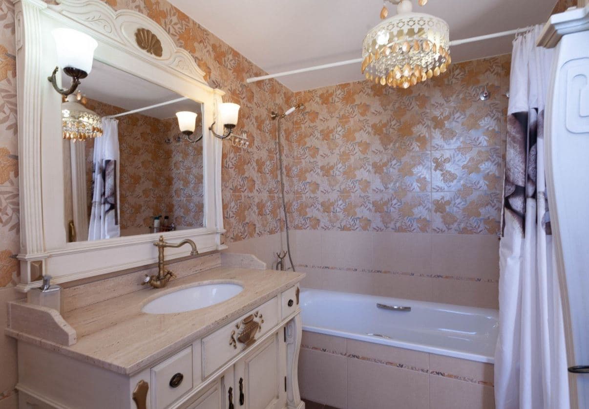 5 bedroom Villa for sale in Benissa with pool garage - € 3,130,000 (Ref: 9589322)