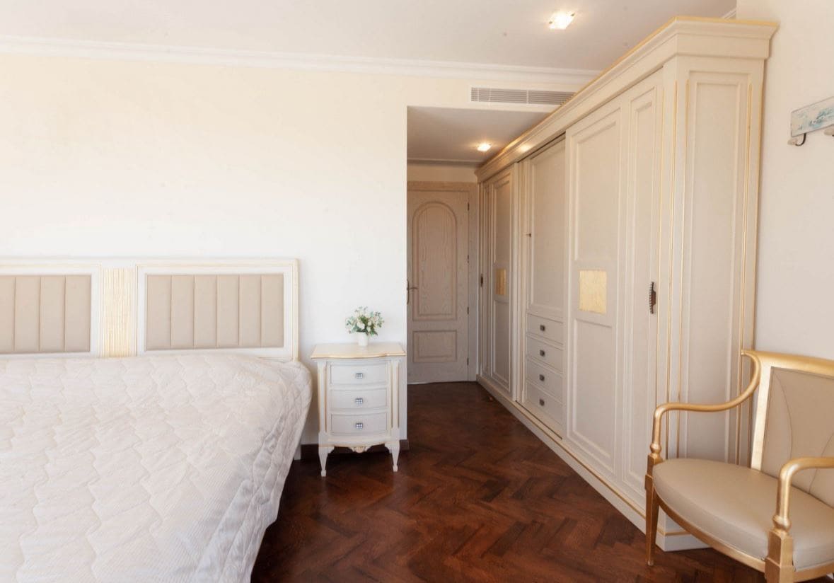 5 bedroom Villa for sale in Benissa with pool garage - € 3,130,000 (Ref: 9589322)