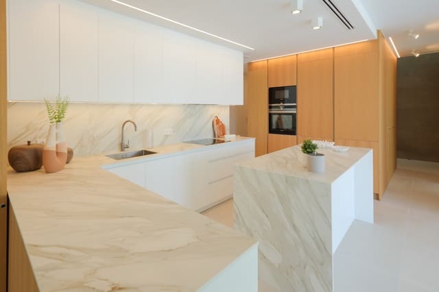 Chalet de 4 habitaciones en Moraira, Teulada-Moraira en venta con piscina - 1.499.000 € (Ref: 9589323)