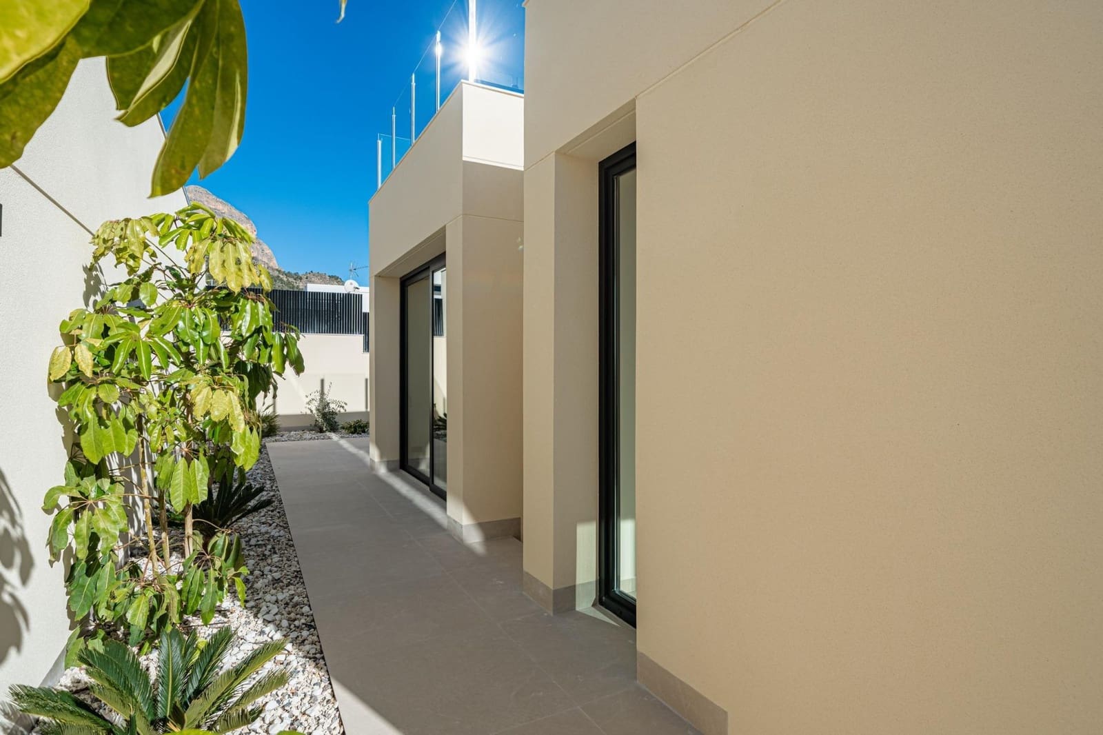 4 quarto Moradia para venda em Polop com piscina - 970 000 € (Ref: 9639260)