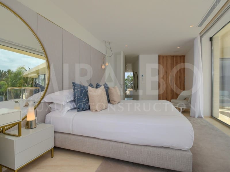 Chalet de 4 habitaciones en Javea / Xàbia en venta - 4.970.000 € (Ref: 9661619)