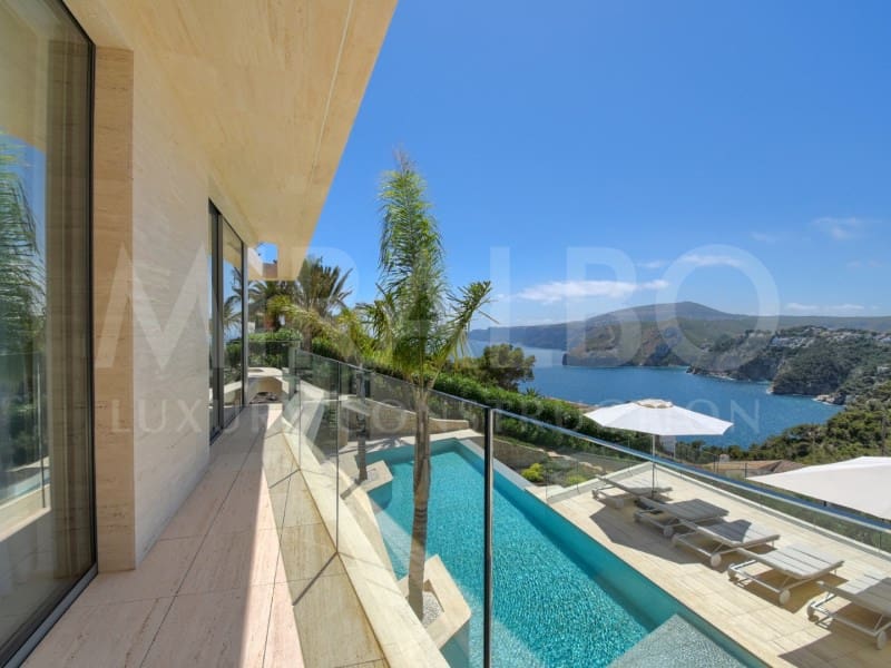 Chalet de 4 habitaciones en Javea / Xàbia en venta - 4.970.000 € (Ref: 9661619)