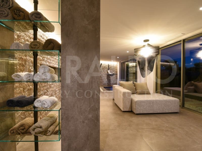 Chalet de 4 habitaciones en Javea / Xàbia en venta - 4.970.000 € (Ref: 9661619)