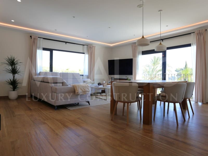 Chalet de 4 habitaciones en Javea / Xàbia en venta - 1.500.000 € (Ref: 9666111)
