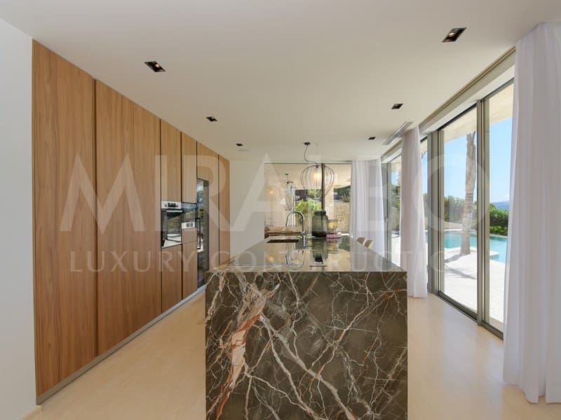 4 makuuhuone Huvila myytävänä paikassa Javea / Xabia - 4 970 000 € (Ref: 9673908)