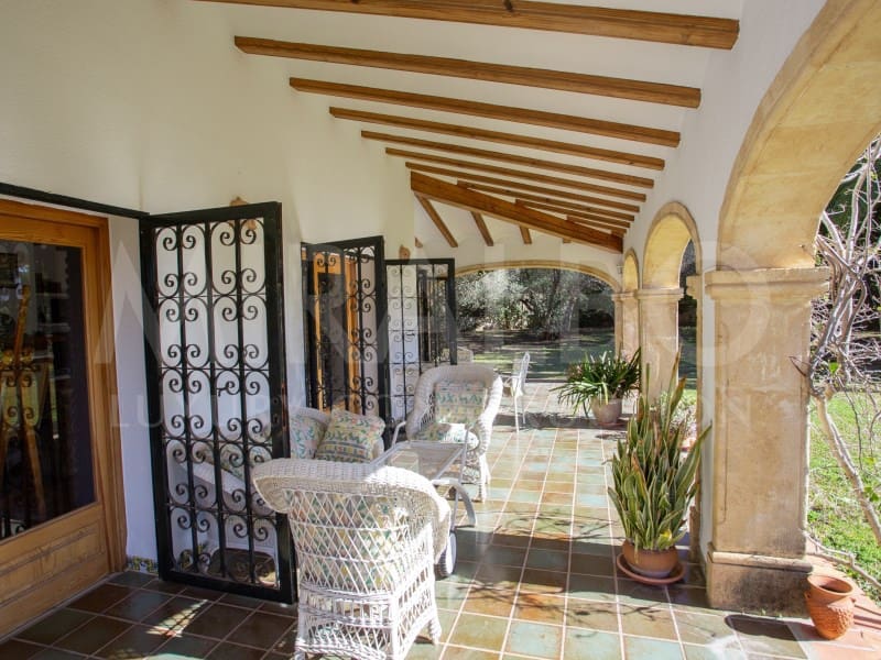 4 bedroom Villa for sale in Javea / Xabia with garage - € 1,840,000 (Ref: 9676965)