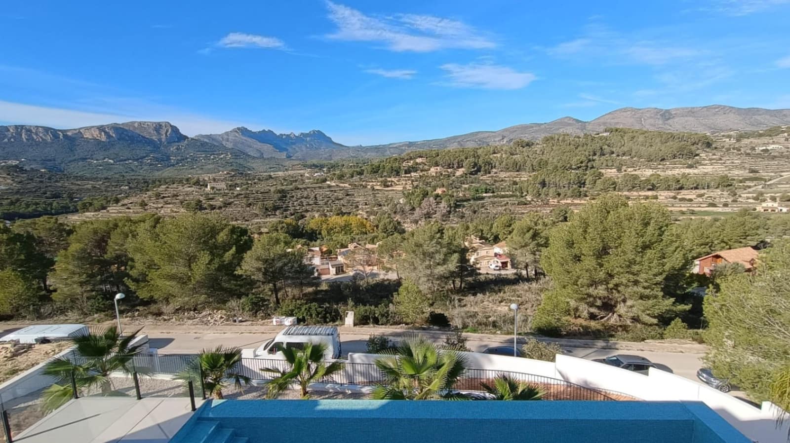 3 makuuhuone Huvila myytävänä paikassa Calpe / Calp mukana uima-altaan - 1 135 000 € (Ref: 9679571)