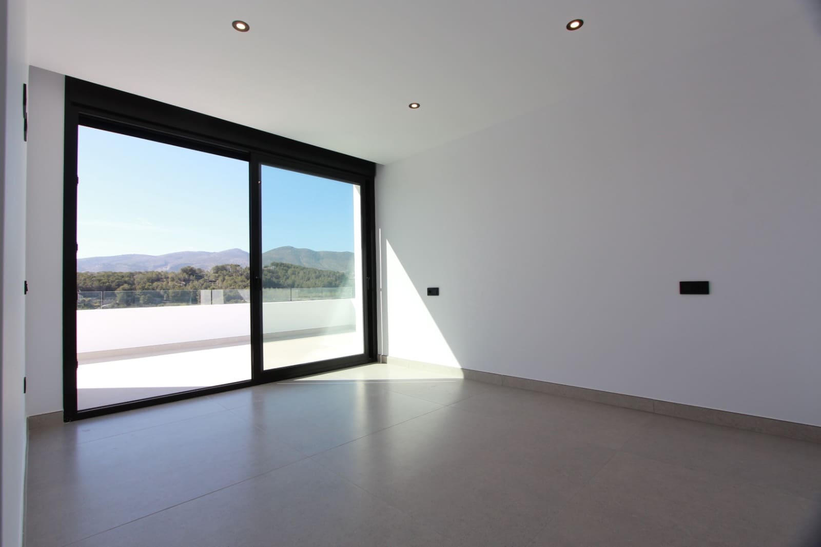 3 sovrum Villa till salu i Calpe / Calp med pool garage - 1 135 000 € (Ref: 9679571)